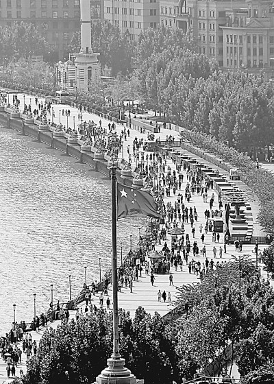 接地气察民情,汇民意聚民智 接地气察民情,汇民意聚民智