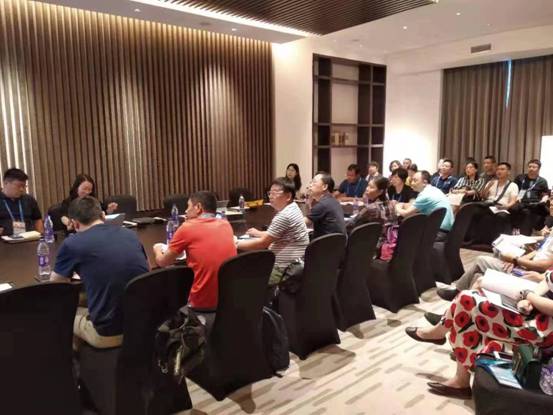 5d19d4ee338a756f1fc54749535c1b8