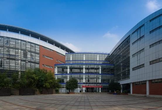 武汉软件工程职业技术学院-24.jpg